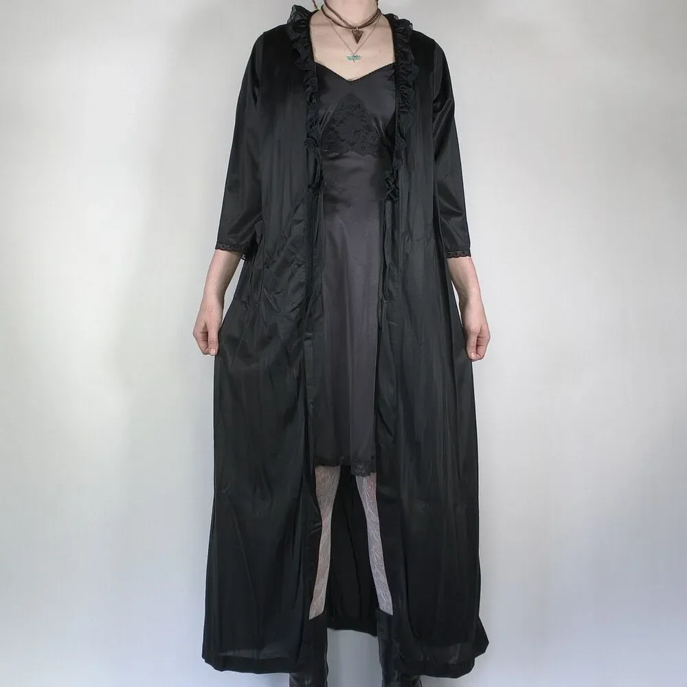 Vintage Lace Lined Housecoat - Picture 2 of 14
